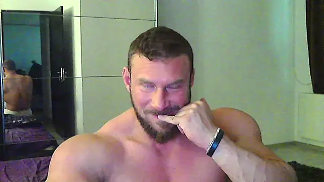 muscularkevin Chat XXX live