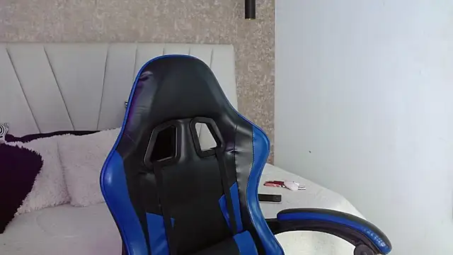 AliceSmity_: онлайн-секс-чат