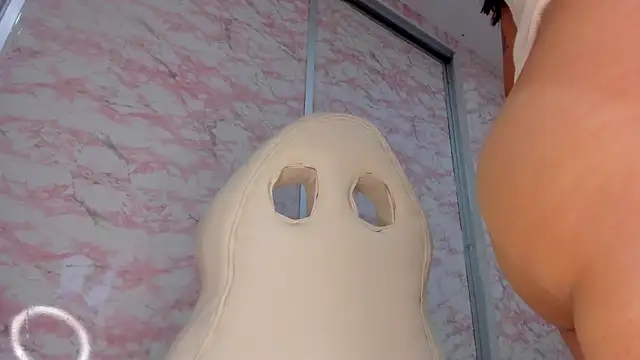 Czat XXX na żywo – sexy__skinny4u