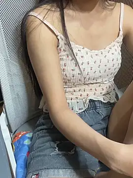 Chat XXX Live Mina048