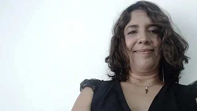 Chatroom XXX en direct de Victoria_meester