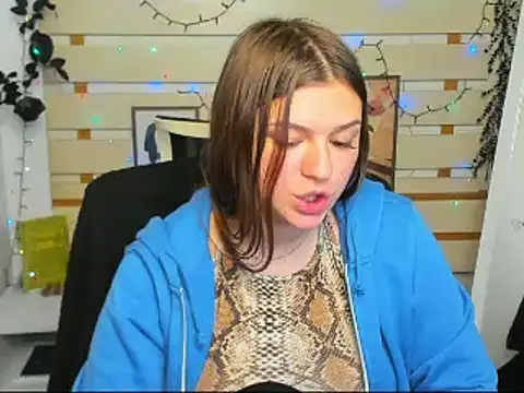 Josephine_Kiss 现场XXX聊天