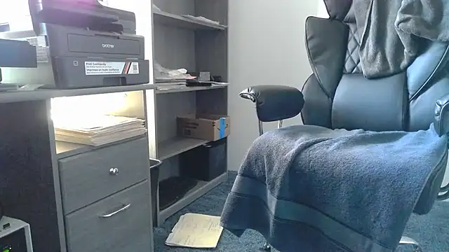 Chat +18 de TrevorSteele ao vivo