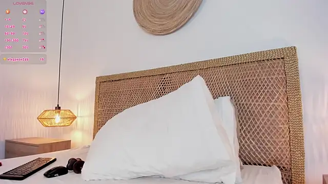 Czat XXX na żywo – desireee_