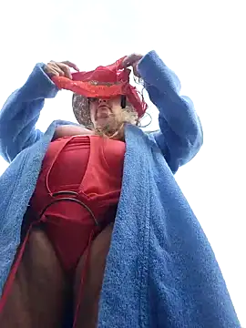 Hot-Muci's Webcam Show