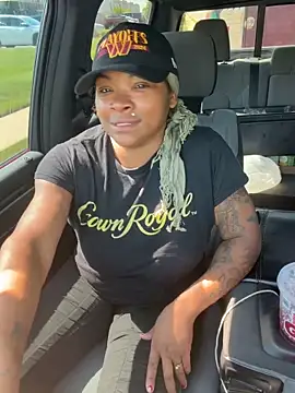 HaloRodeoLover2 live XXX chat