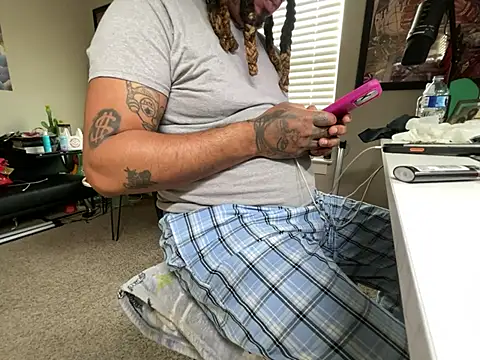 4EVAGLACIERS: απευθείας συνομιλία ΧΧΧ