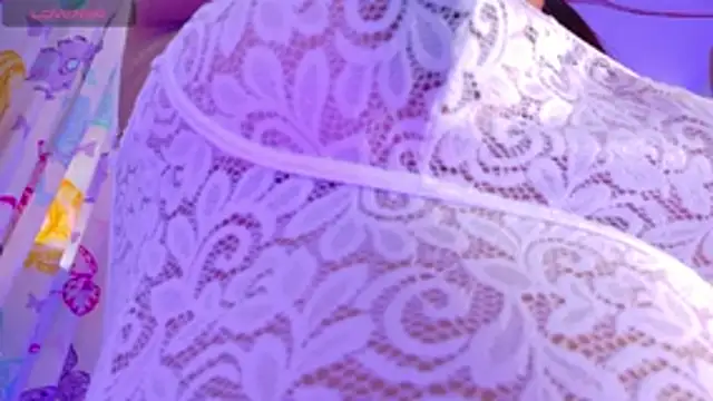 NicolleTaylor live XXX chat