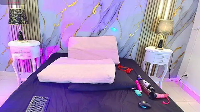 دردشة AprillRoss الجنسية المباشرة