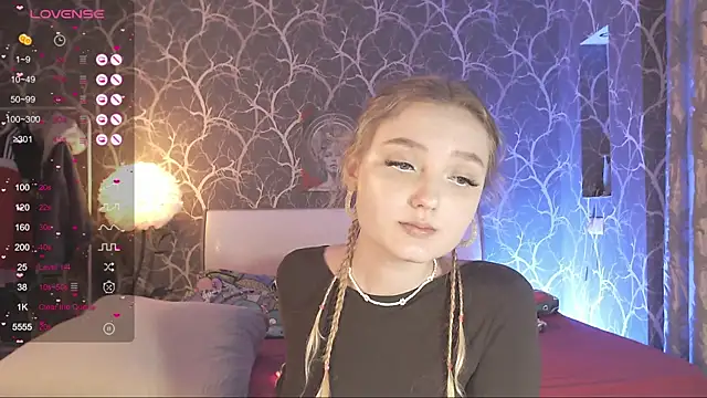 Chatroom XXX en direct de MiaMiaMeow