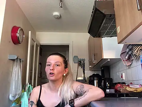 xxamyleighxx élő XXX-chatje