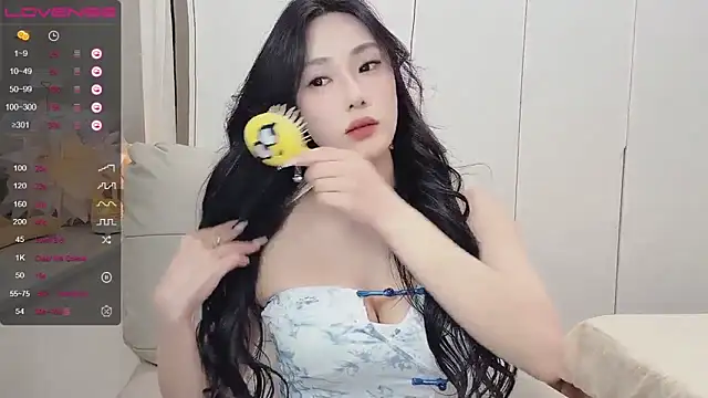 uuxiaocai's Live XXX Chat