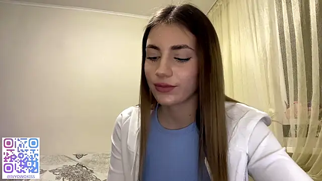 Pokazy przed kamerką – simmisweet