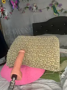 NinaGauther – Naživo XXX chat