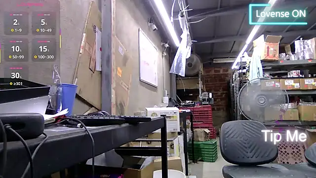 دردشة BustedCall الجنسية المباشرة