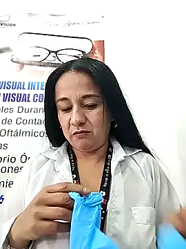 _Dr-Luna_1 élő XXX-chatje