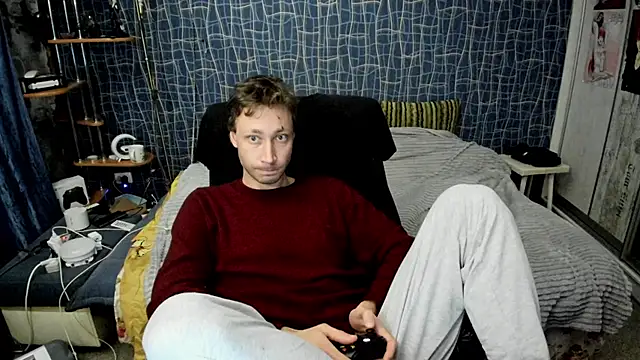 Pokazy przed kamerką – CuteBoy228