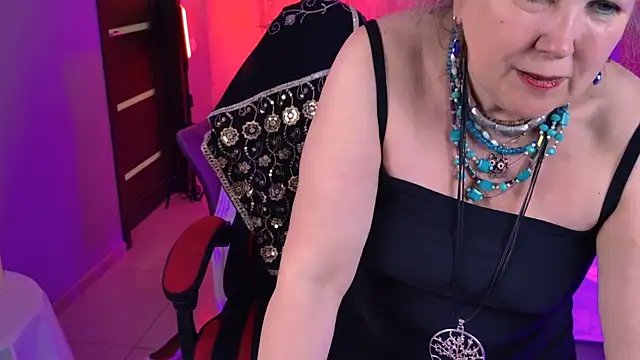 LilaMaharani Live XXX-chat