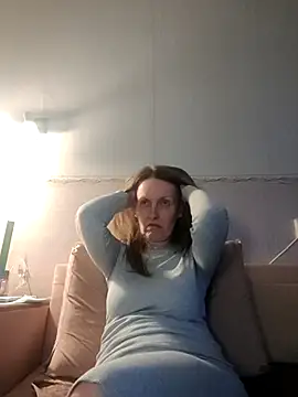 Evelina_cute live XXX chat