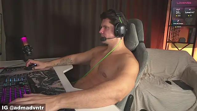 Chatroom XXX en direct de Rus_adventure7