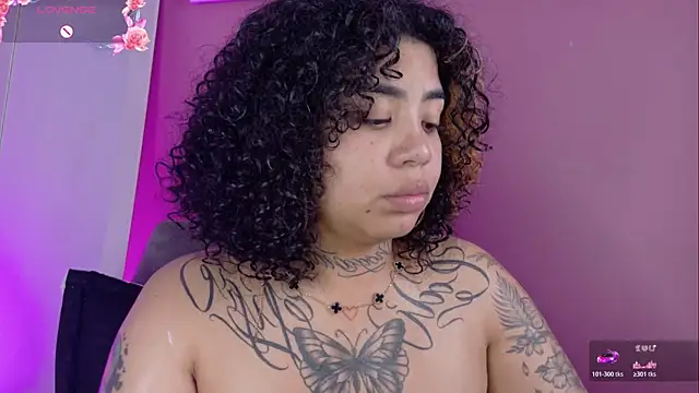 Pertunjukan Kamera Web zaya_1