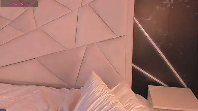 AerumChae: διαδικτυακό σόου στην κάμερα