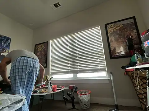 4EVAGLACIERS' Live XXX Chat