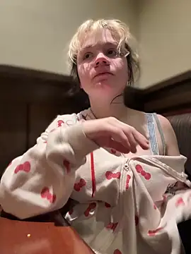 Cutiepiespanks Pertunjukan Webcam