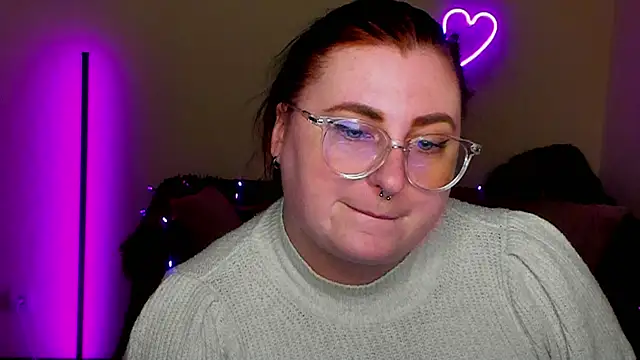 Alicia_love00 élő XXX-chatje