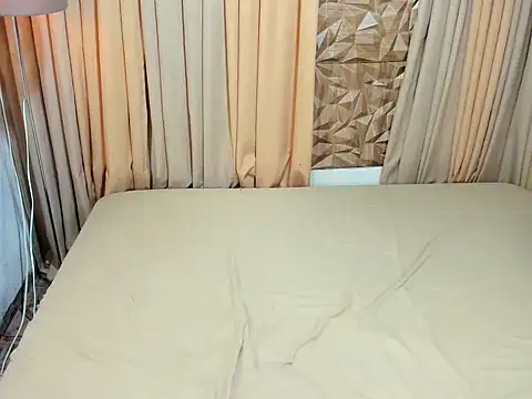 LunaWalton Pertunjukan Webcam