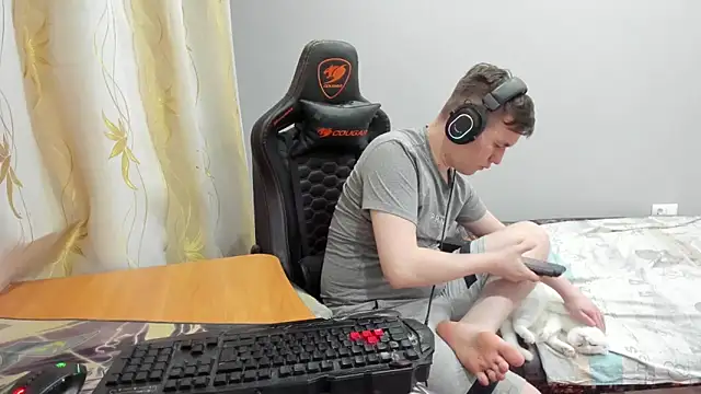 Вебкам-шоу iliaskrislove