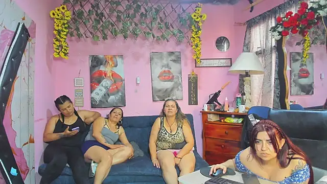 lesbiancuple's Live XXX Chat