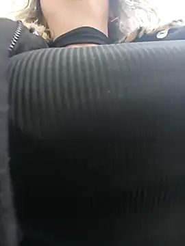 Sussy50 现场XXX聊天