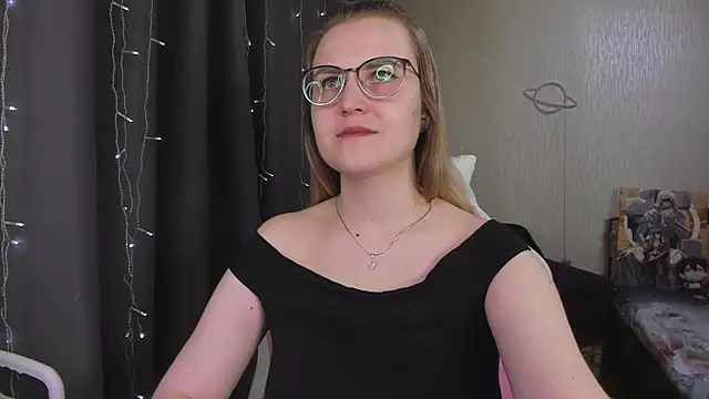 MissBrightShine Live XXX-chat