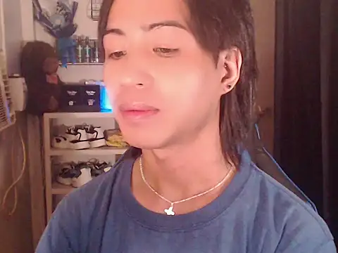 Czat XXX na żywo – Erin_23