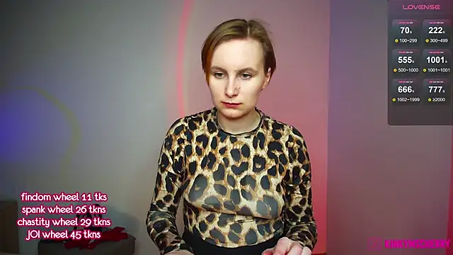 KinkyMissCherry Live XXX-chat