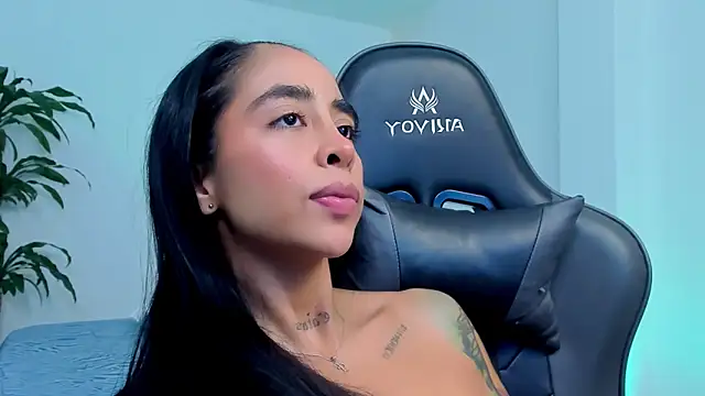 Chat +18 de sophierooy22 ao vivo