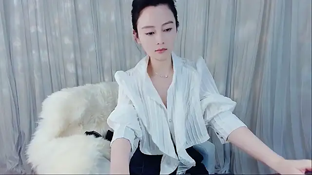 LIULIAN1 网络视讯表演