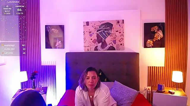 milfsecret69: онлайн-секс-чат