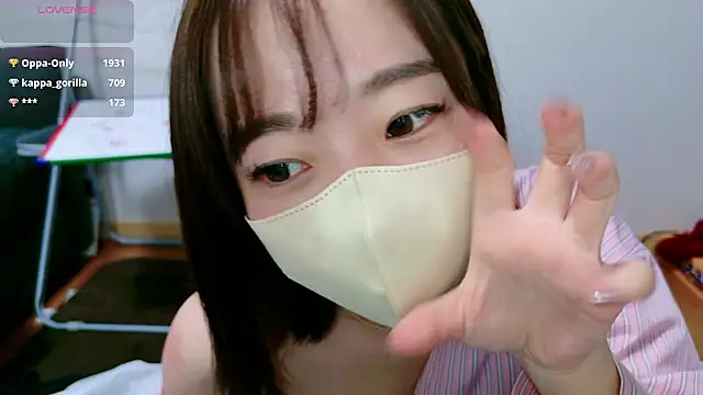 Rio_chan_'s Live XXX Chat