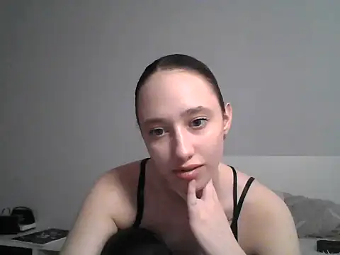 Pokazy przed kamerką – DarkMirel