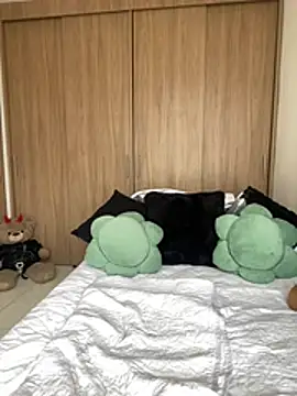 Nicollemays' Webcam Show