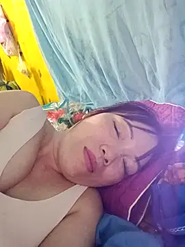 Sana-vnのライブXXXチャット