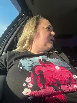 دردشة MikyVesela الجنسية المباشرة