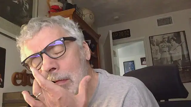 drawde34's Webcam Show