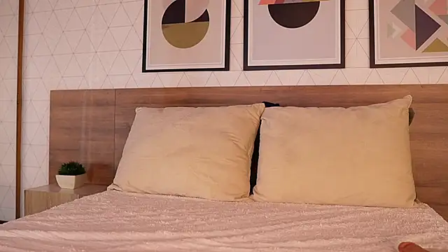 Онлайн чат XXX VictoriaShelby