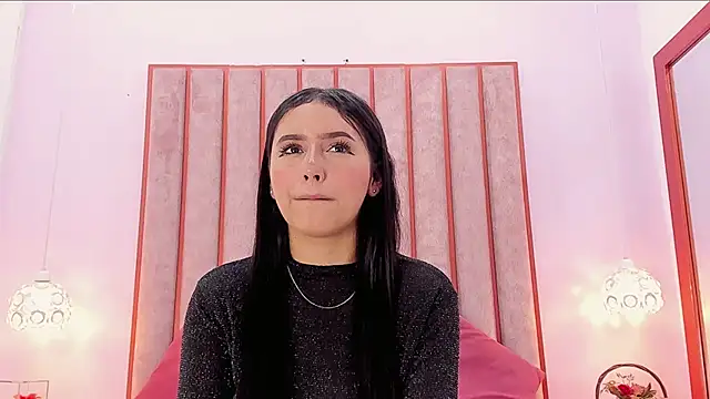 Chat +18 de Zoe_Monrow ao vivo