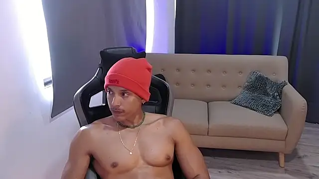 Liam_V 在線直播表演