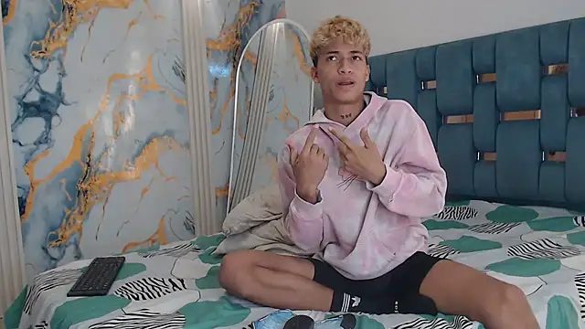 GOLD_BOYSのライブXXXチャット