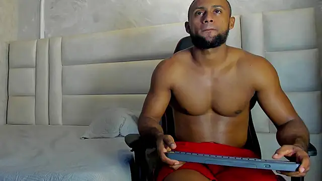 Dark_lennox Chat XXX in diretta